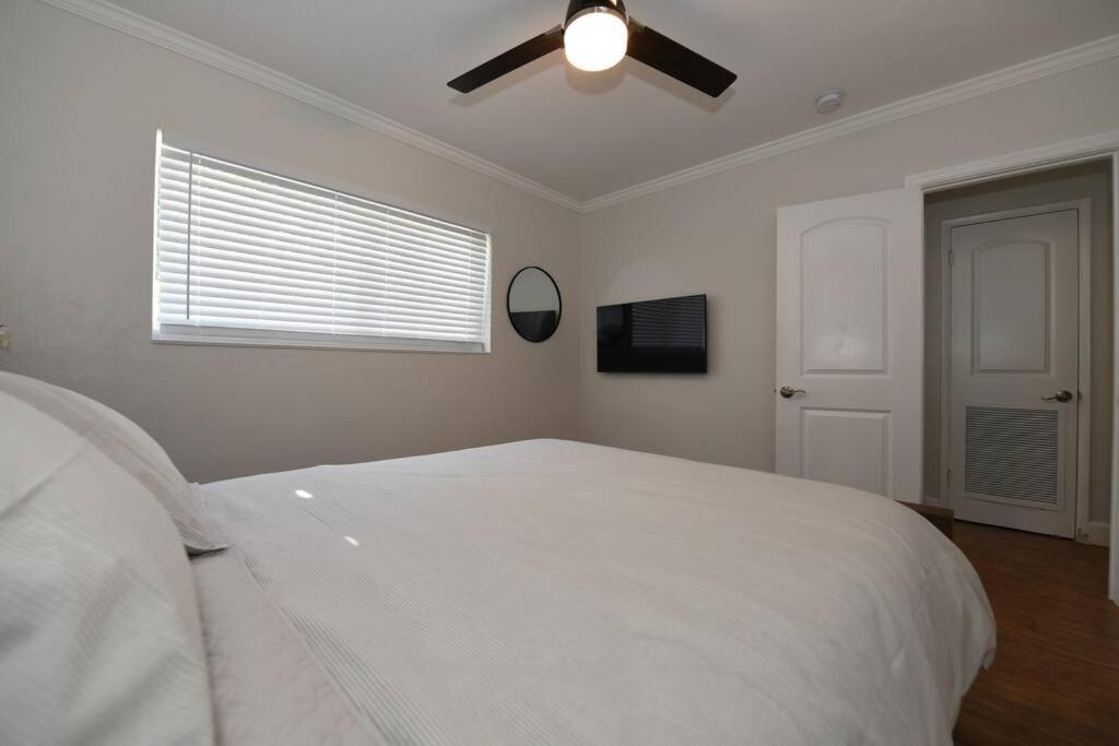 4Br Home, Hot Tub, Near Beach & Wilton Manors フォート・ローダーデール エクステリア 写真
