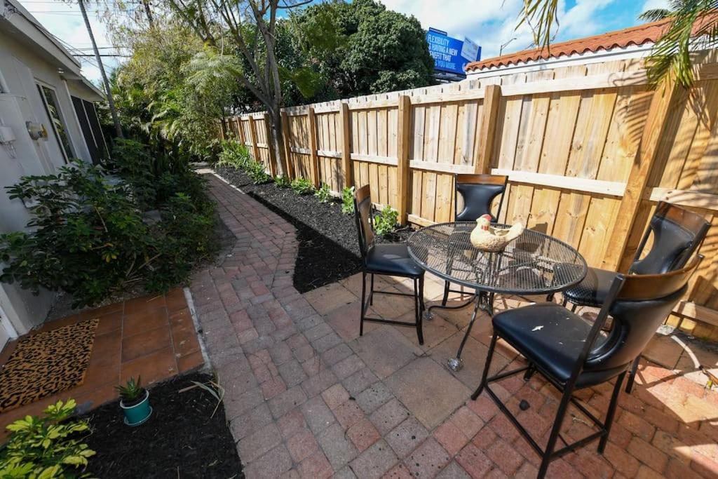 4Br Home, Hot Tub, Near Beach & Wilton Manors フォート・ローダーデール エクステリア 写真